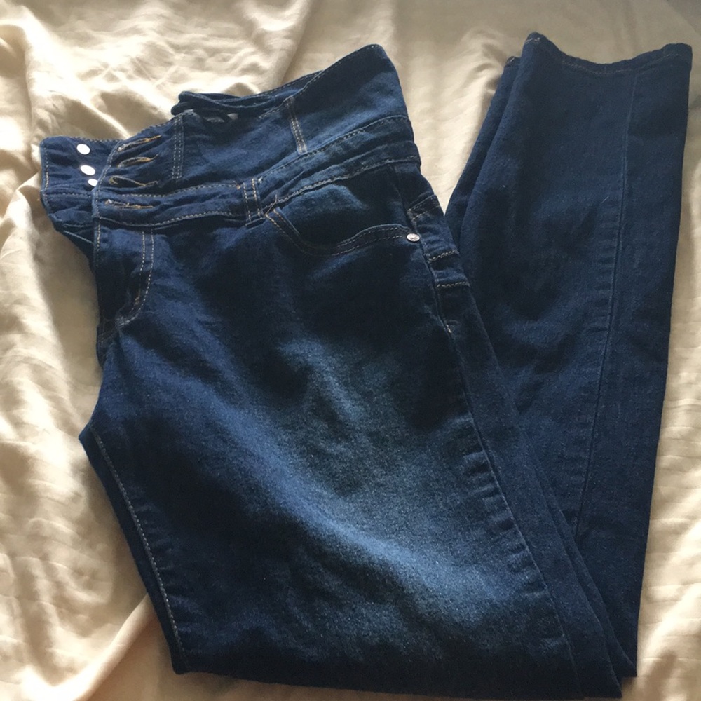 Brand new Buzz Jeans size 13/14